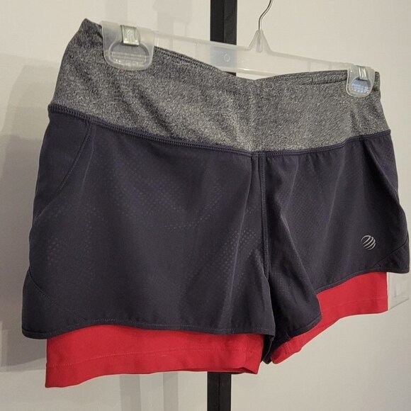 Mpg Active Shorts - Picture 2 of 4